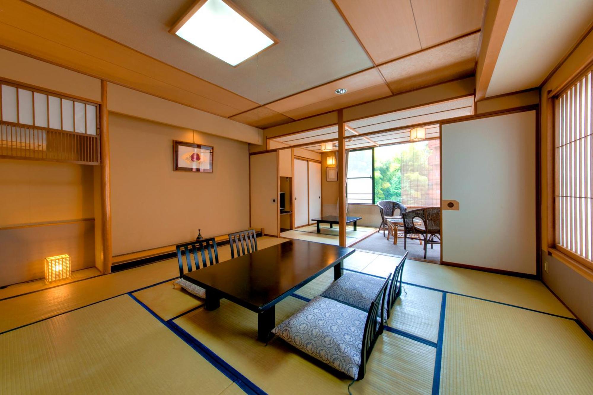 ホテル 小松家八の坊 伊豆の国市 部屋 写真